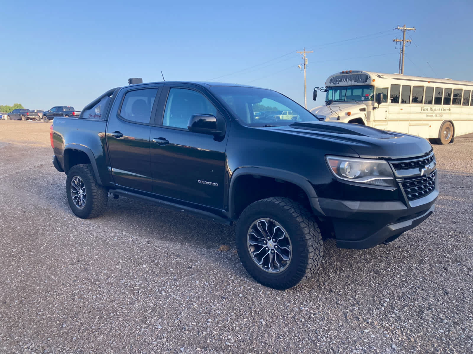 Used 2017 Chevrolet Colorado ZR2 w/ LPO, Premium Interior Package AWD/4WD image 9