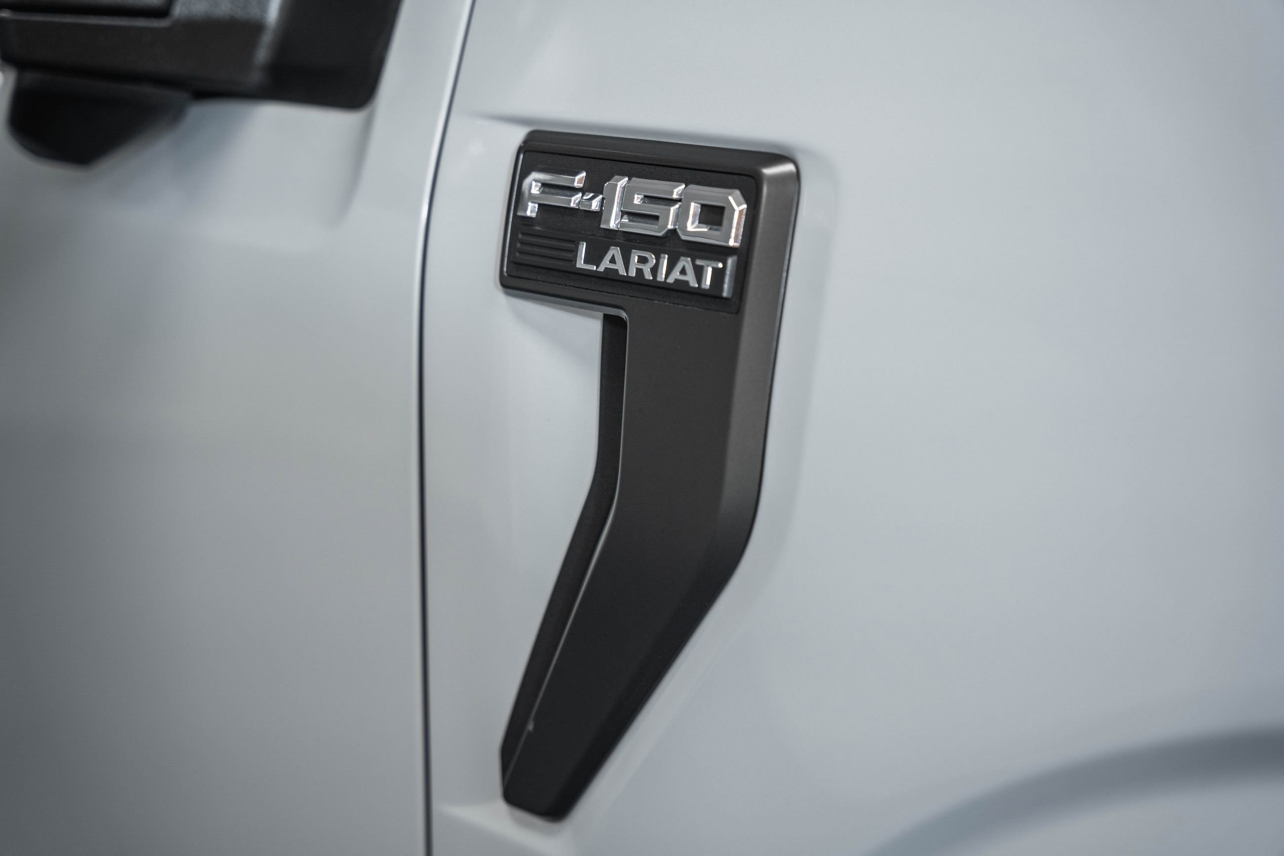 Certified 2021 Ford F150 Lariat w/ Equipment Group 502A High image 18