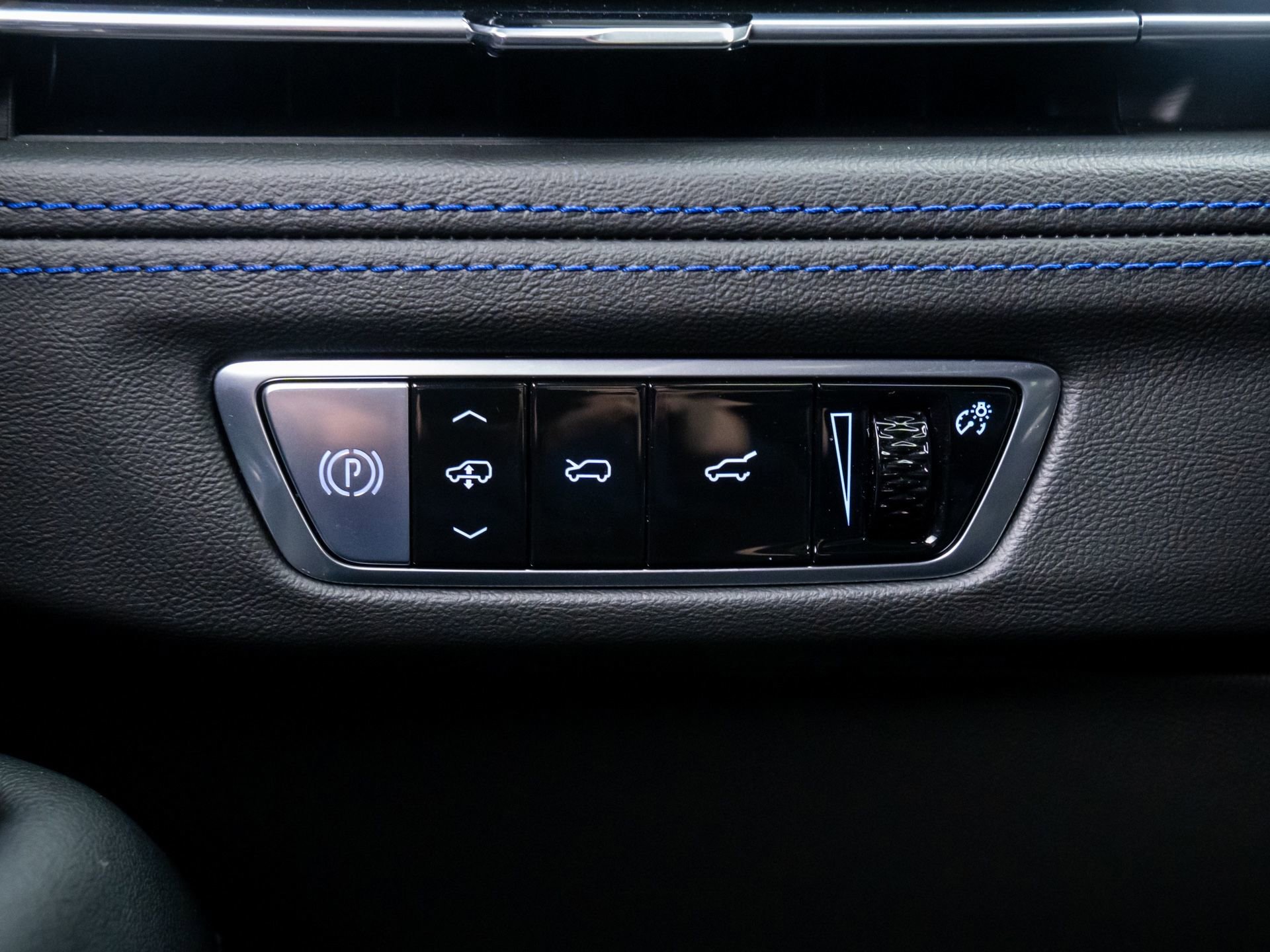 New 2025 Cadillac Escalade IQ Luxury 1 image 20