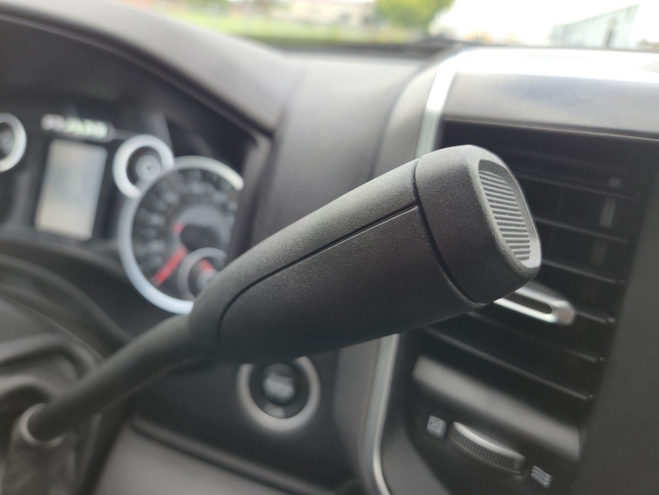 Used 2024 RAM 3500 Big Horn AWD/4WD image 19