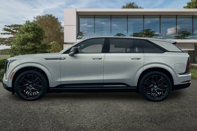 New 2025 Cadillac Escalade IQ Sport 1 w/ LPO, ONYX Package image 7