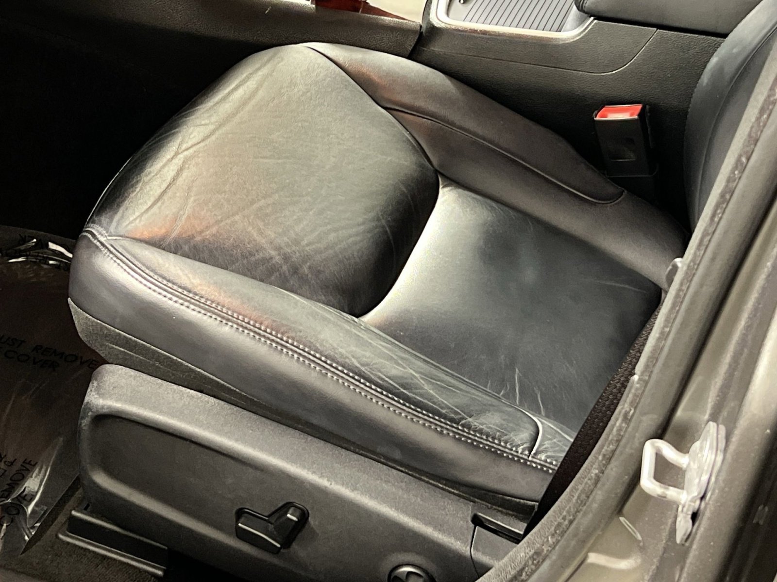 Used 2012 Chrysler 300 Limited image 14