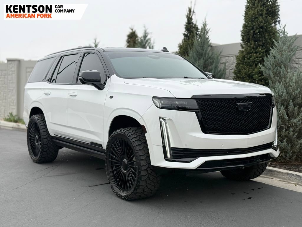 Used 2024 Cadillac Escalade Sport w/ LPO, ONYX Package image 13