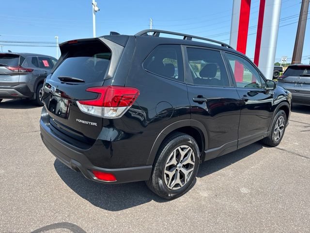 Used 2024 Subaru Forester Premium AWD/4WD image 5