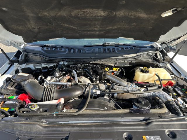Used 2018 Ford F350 Platinum w/ Platinum Ultimate Package AWD/4WD image 7