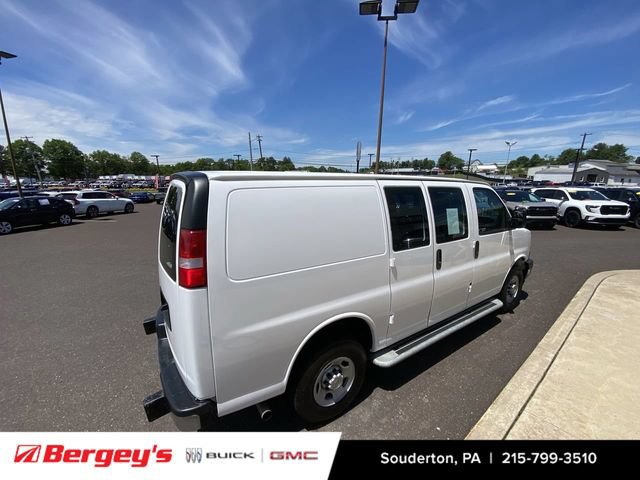 Used 2024 Chevrolet Express 2500 w/ Driver Convenience Package RWD image 22
