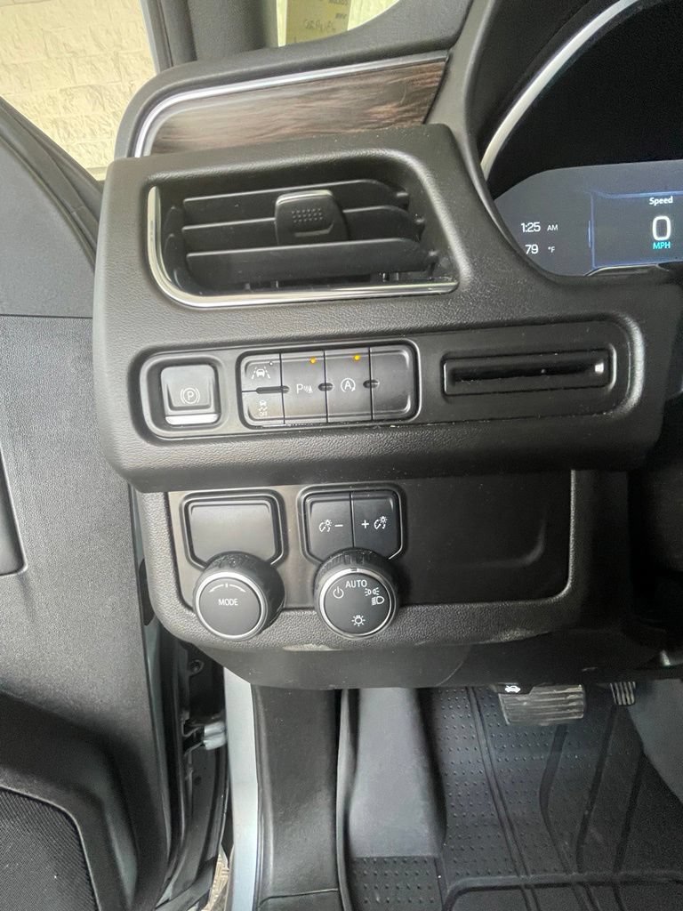 Used 2023 Chevrolet Tahoe LT RWD image 12