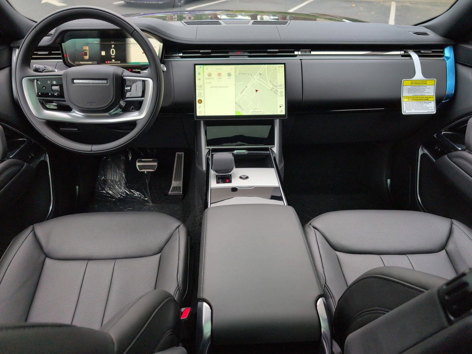 New 2025 Land Rover Range Rover SE image 17