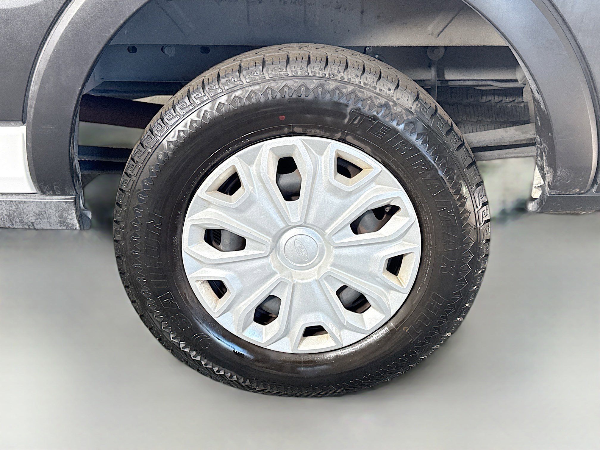 Used 2023 Ford Transit 350 XLT image 35