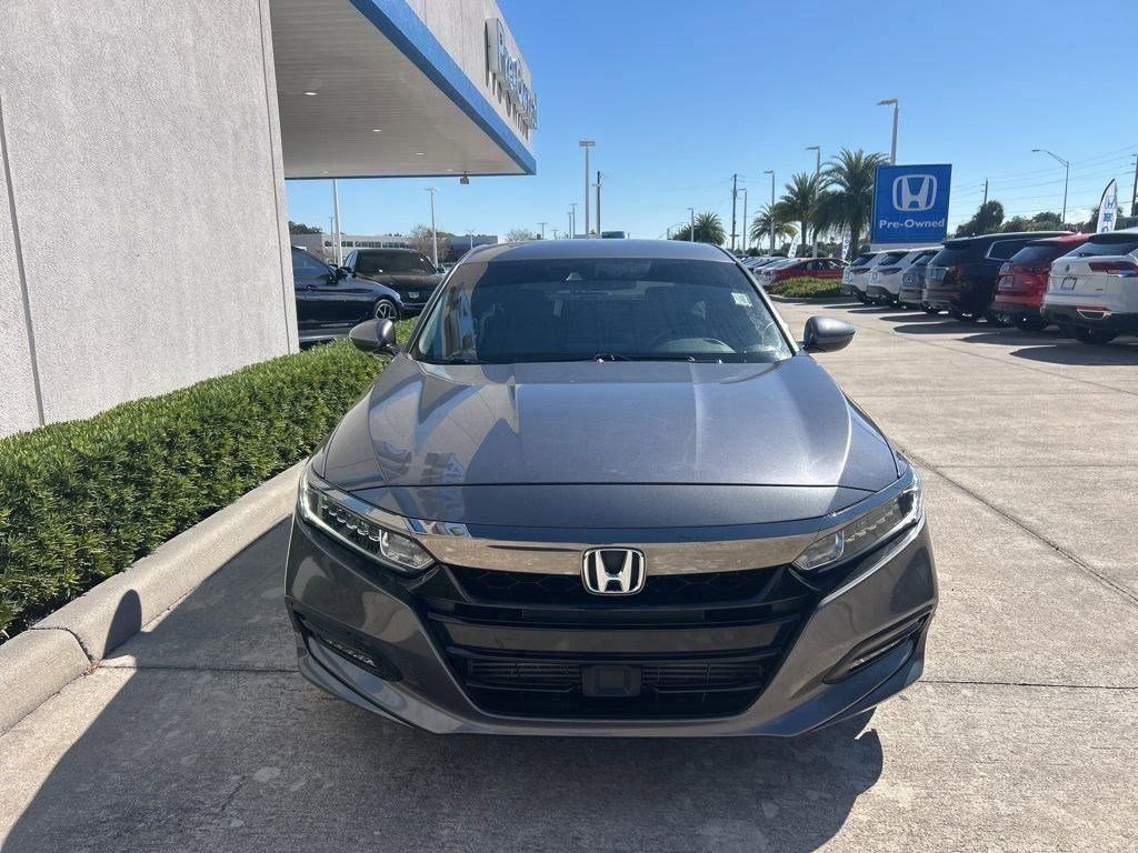 Used 2018 Honda Accord Sport image 2