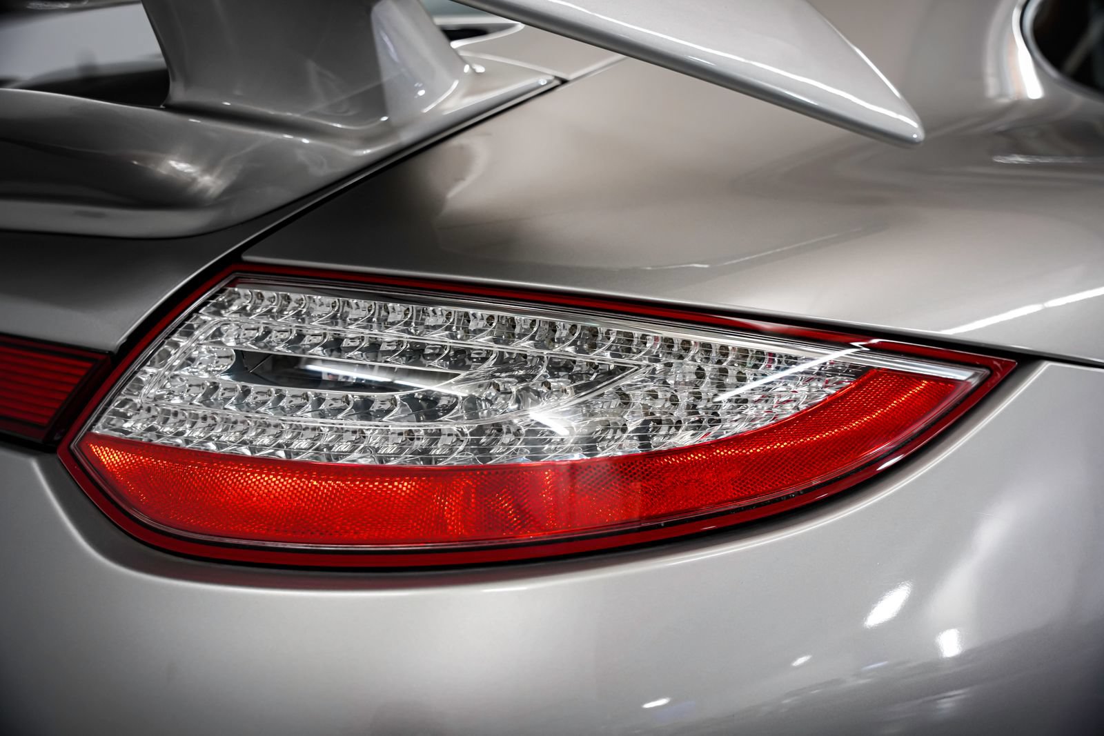 Used 2012 Porsche 911 Carrera 4S AWD/4WD image 33
