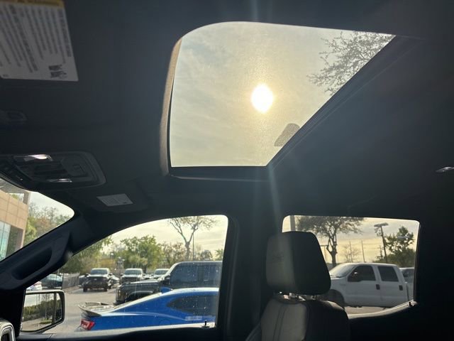 Used 2019 Chevrolet Silverado 1500 High Country w/ Technology Package image 8