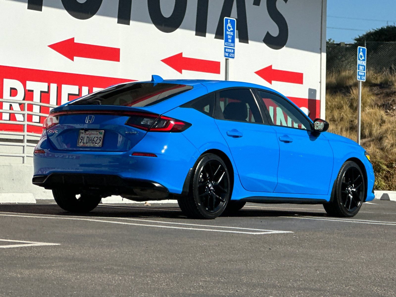 Used 2024 Honda Civic Sport image 5