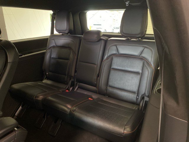 Certified 2026 Lincoln Navigator L Black Label AWD/4WD image 14