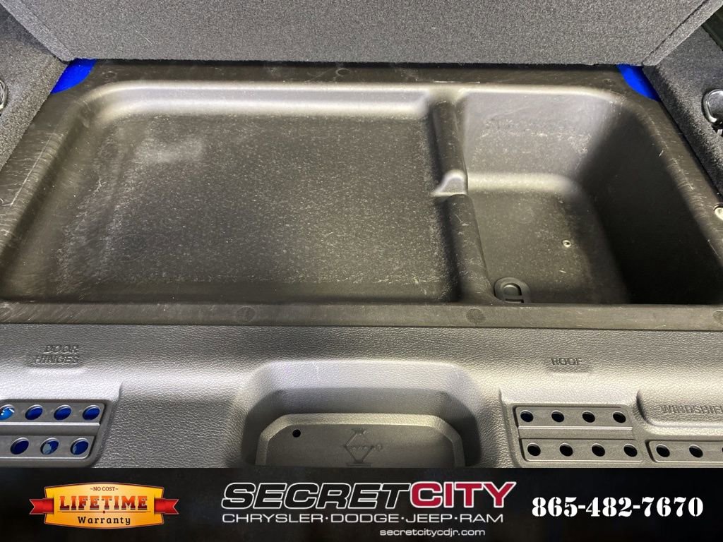 New 2026 Jeep Wrangler Unlimited Rubicon 392 w/ Dual Top Group image 33