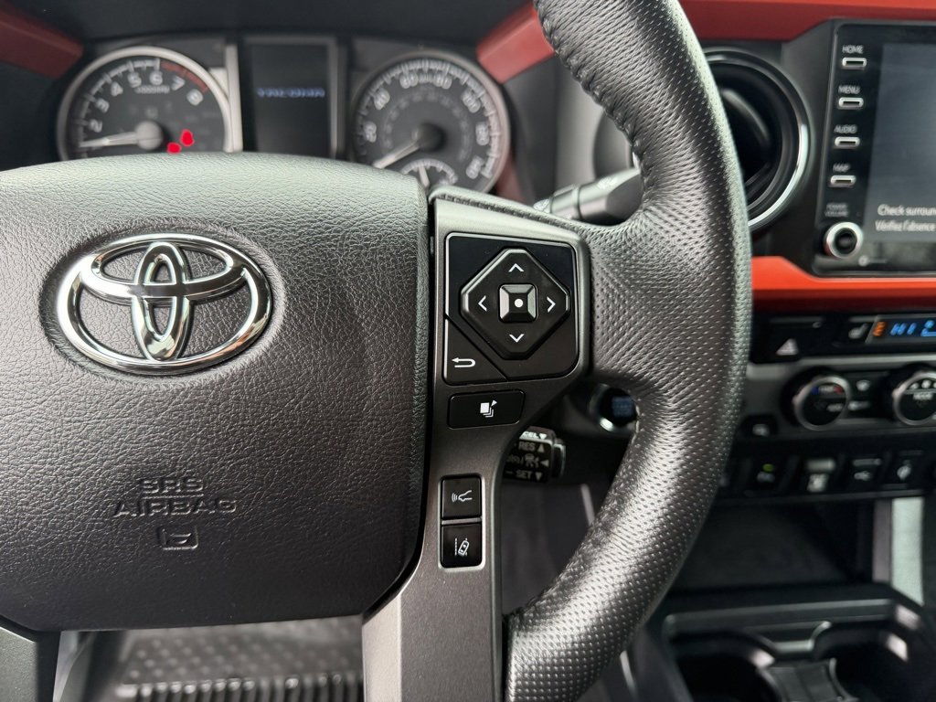 Used 2020 Toyota Tacoma TRD Off-Road w/ TRD Premium Off Road Package image 18