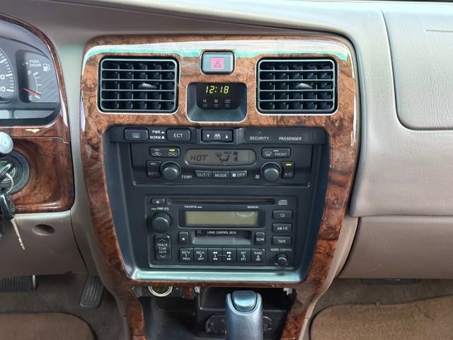 Used 1999 Toyota 4Runner Limited image 19