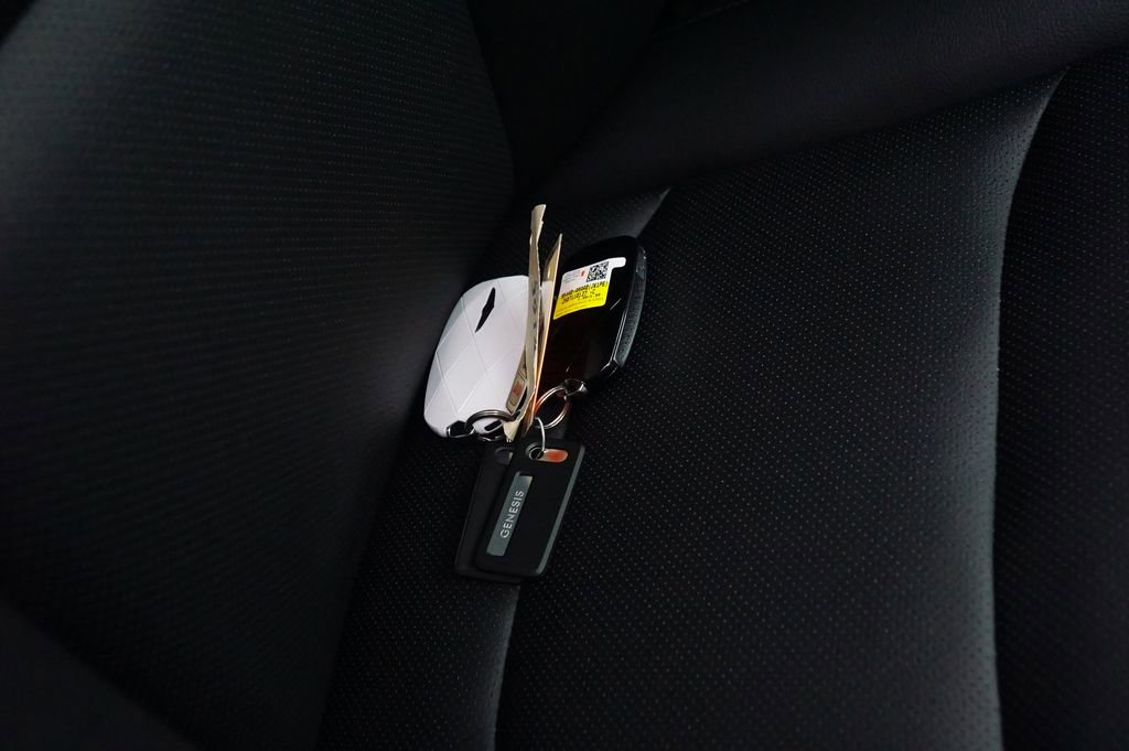 New 2026 Genesis GV70 2.5T image 23