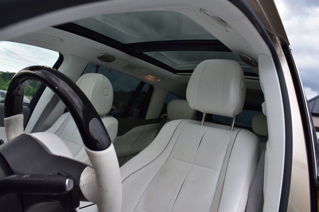 Used 2023 Mercedes-Benz Maybach GLS 600 4MATIC image 15