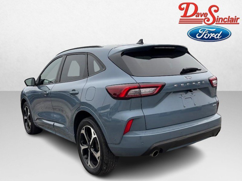 Used 2023 Ford Escape ST-Line Elite w/ Premium Technology Package image 9