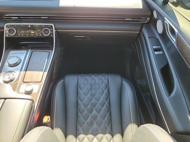 Used 2024 Genesis GV80 3.5T Prestige w/ Prestige Package image 18