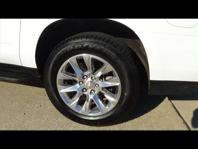Used 2022 Chevrolet Suburban Premier image 7