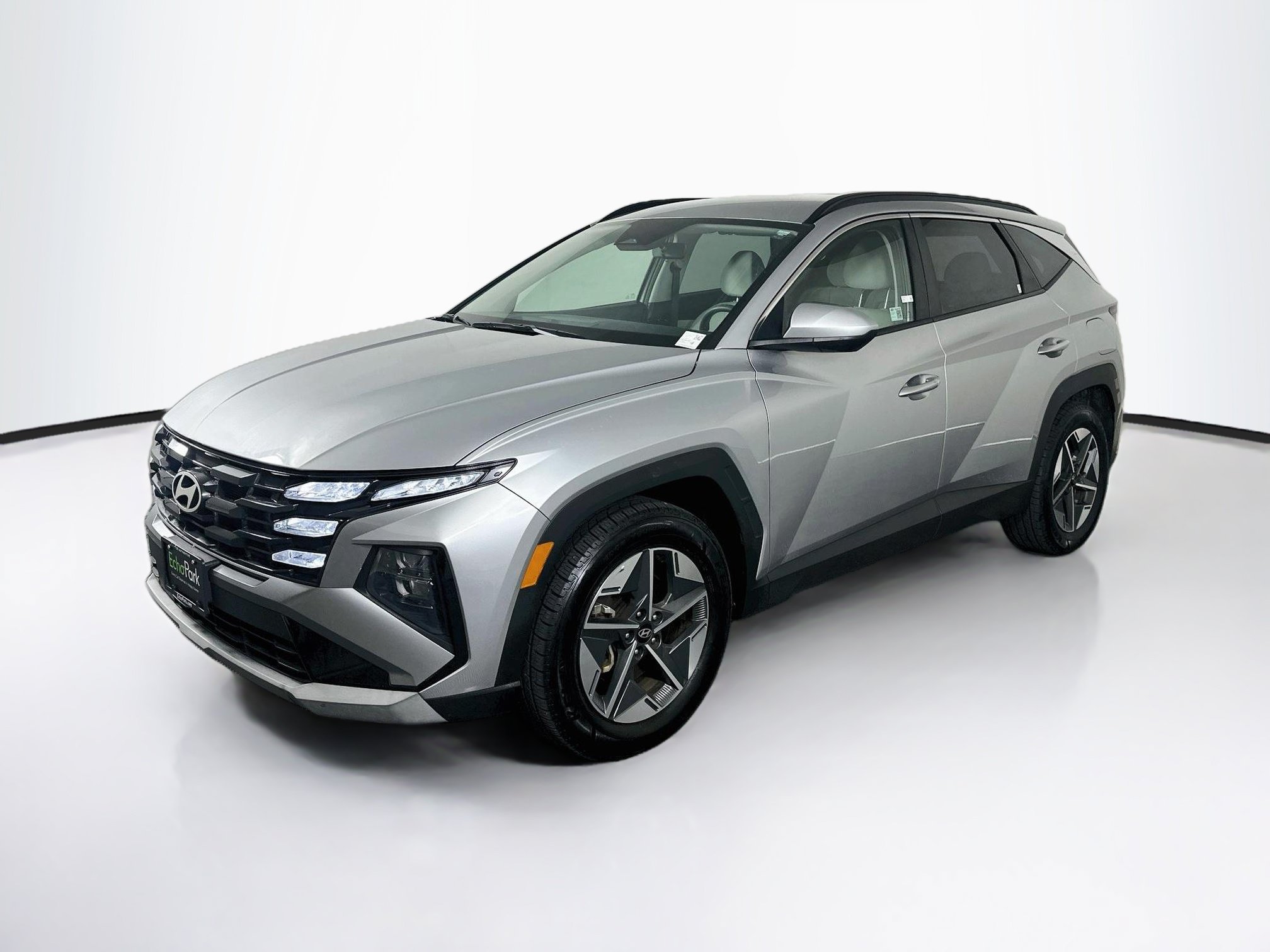 Used 2025 Hyundai Tucson SEL FWD image 3