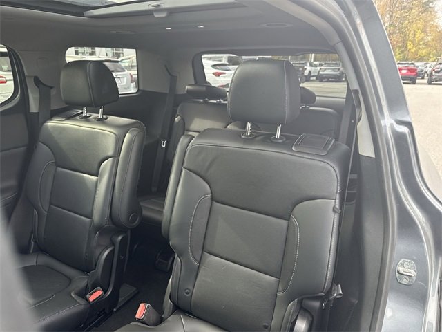 Used 2020 GMC Acadia SLT image 25