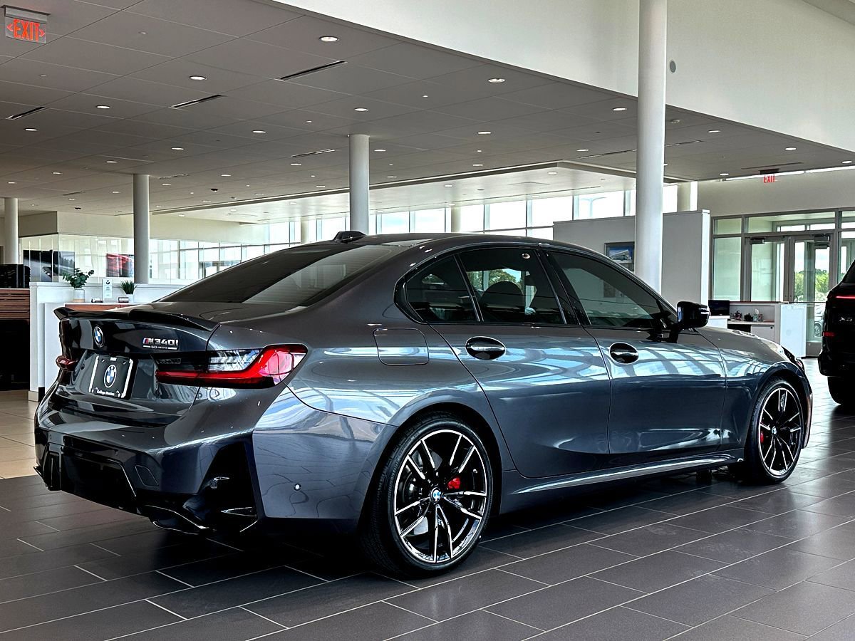 New 2026 BMW M340i xDrive w/ Premium Package image 8