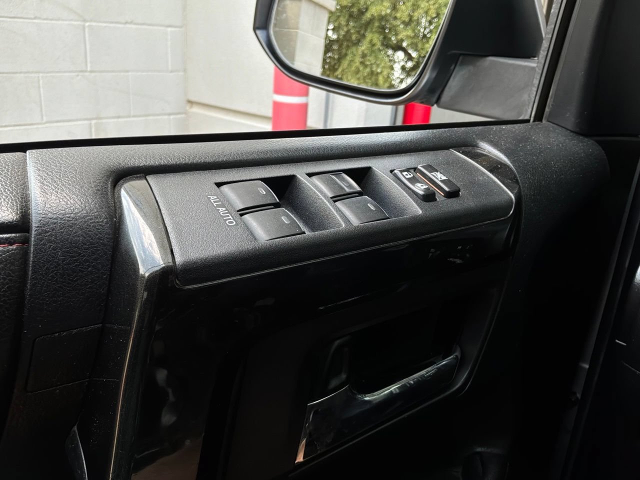 Used 2015 Toyota 4Runner Trail Premium AWD/4WD image 22