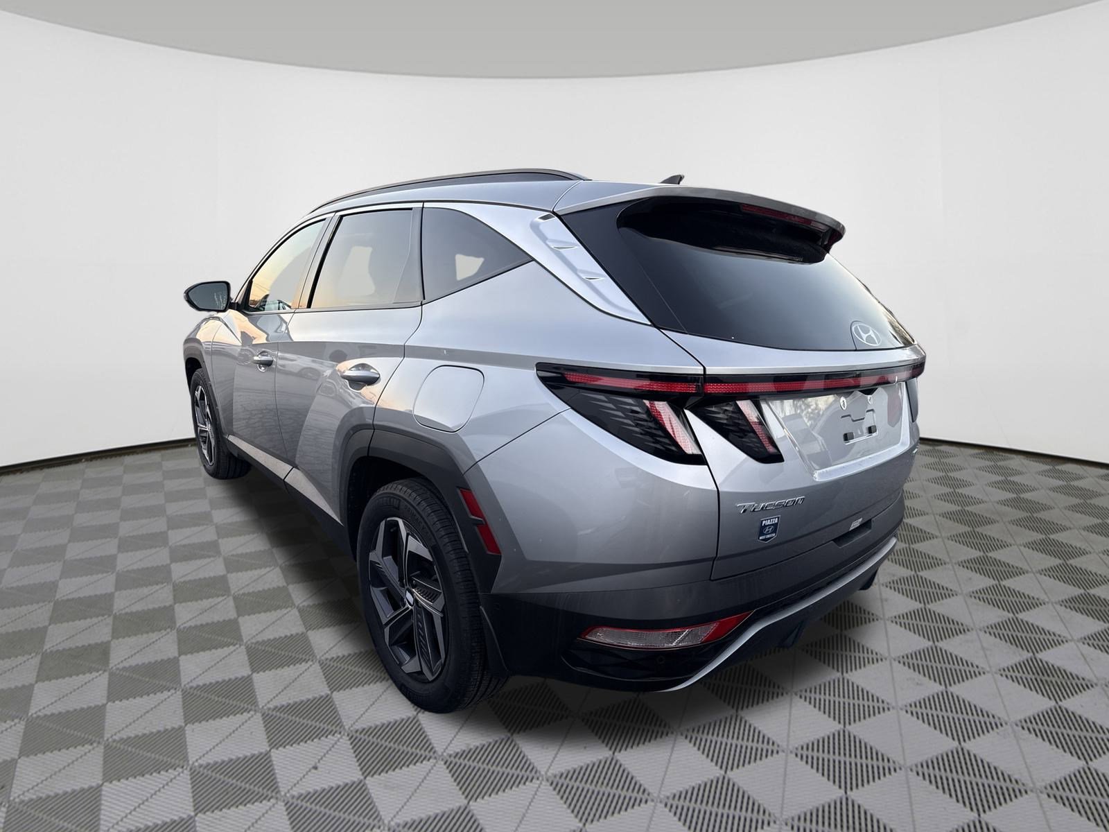 Certified 2024 Hyundai Tucson Limited image 4