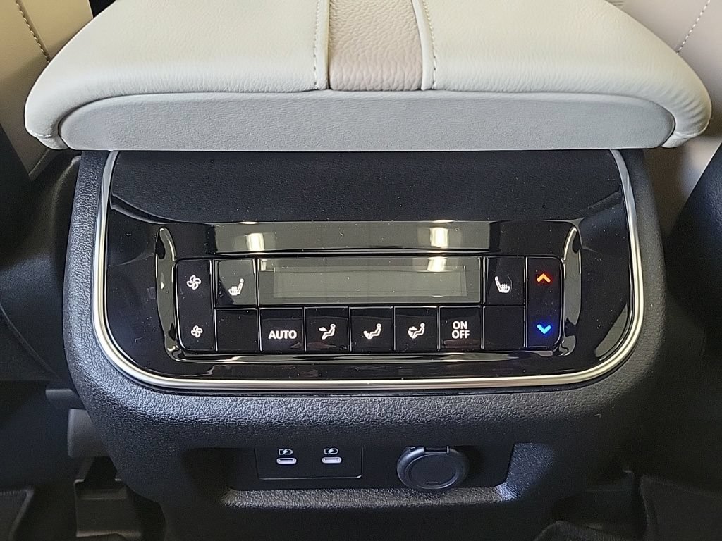 New 2026 Nissan Armada Platinum Reserve AWD/4WD image 25