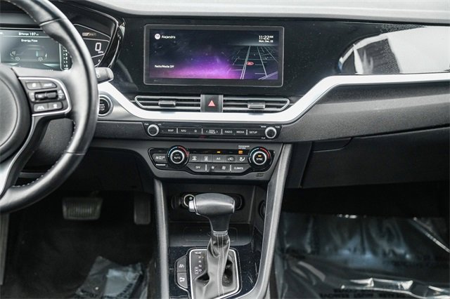 Certified 2022 Kia Niro EX Premium image 14