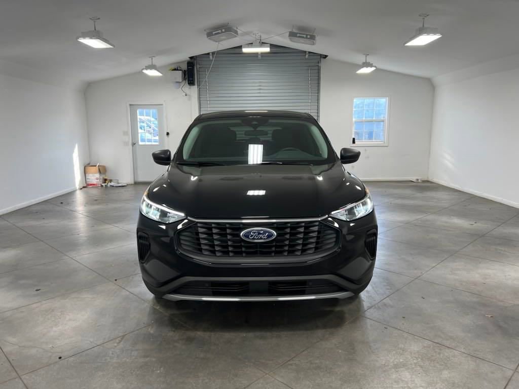 New 2024 Ford Escape Active image 2