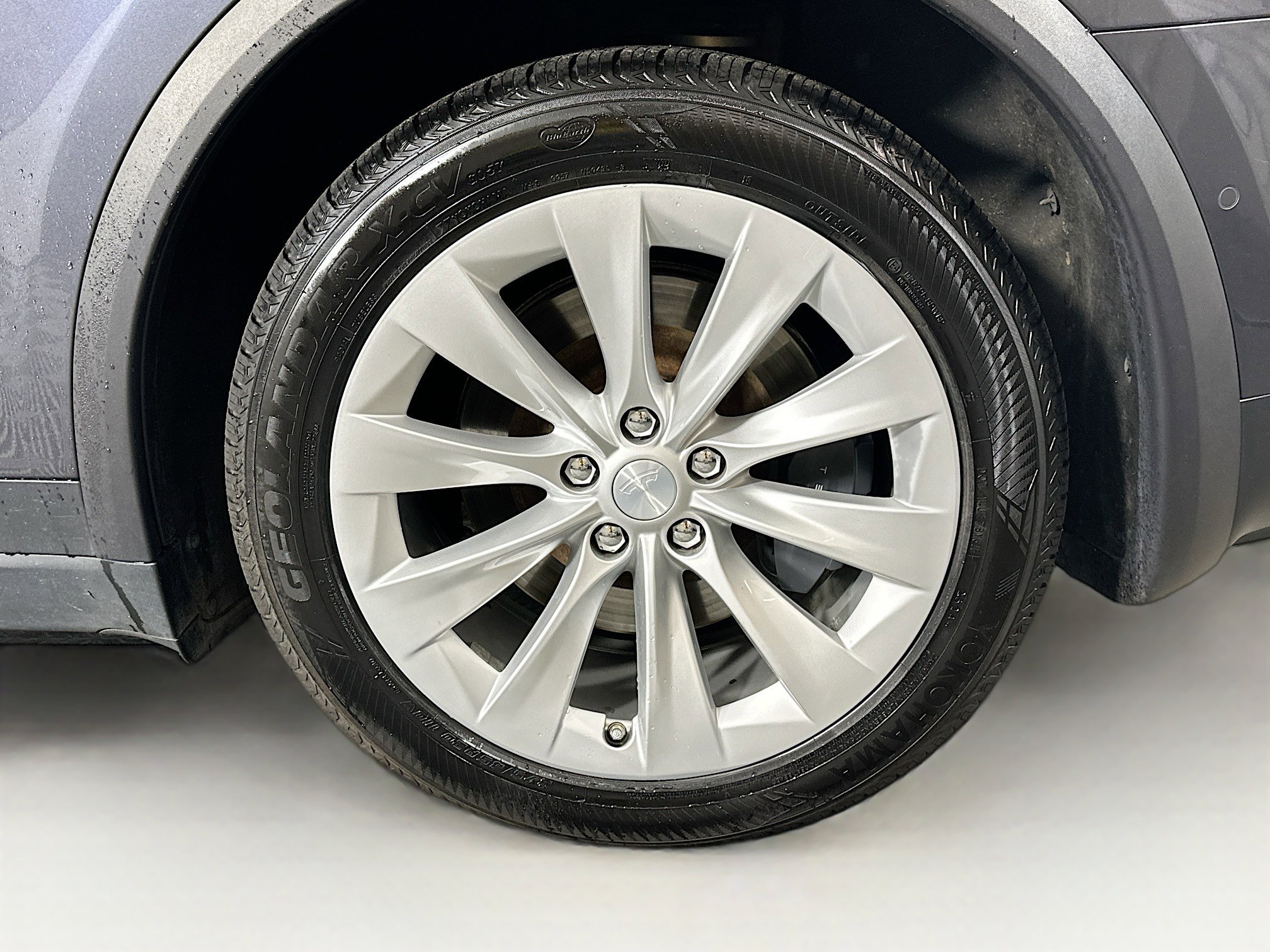 Used 2018 Tesla Model X 100D image 11