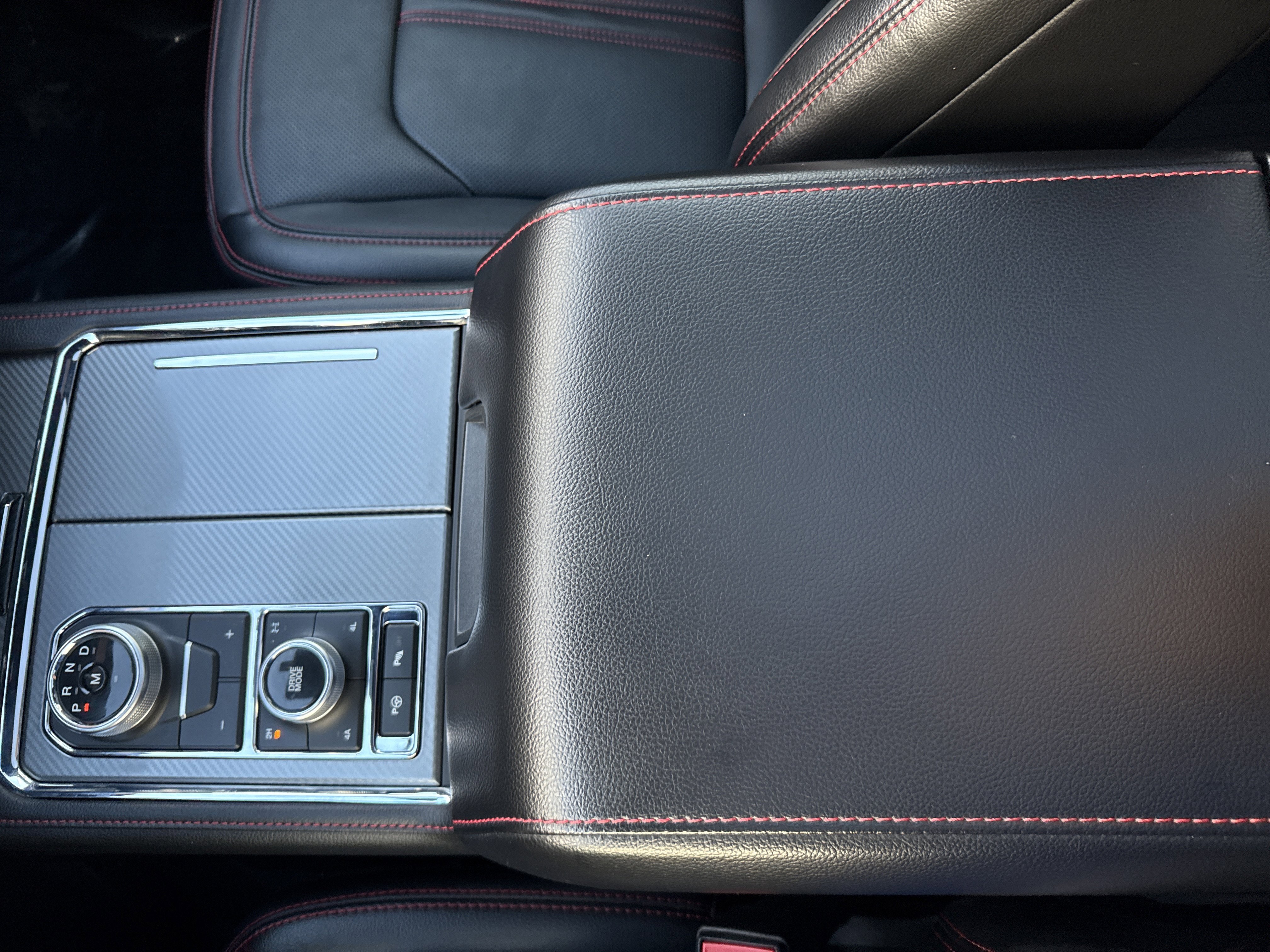 Certified 2020 Ford Expedition Limited w/ Equipment Group 303A AWD/4WD image 25