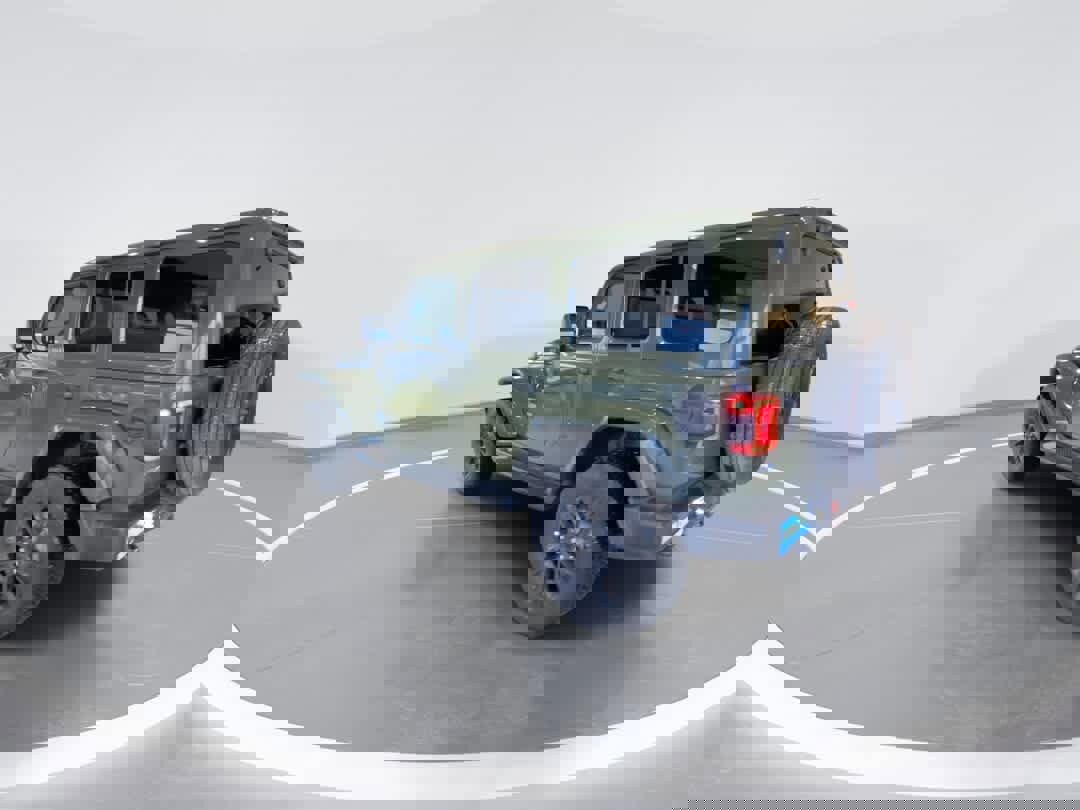 Used 2021 Jeep Wrangler Sahara w/ Cold Weather Group image 6