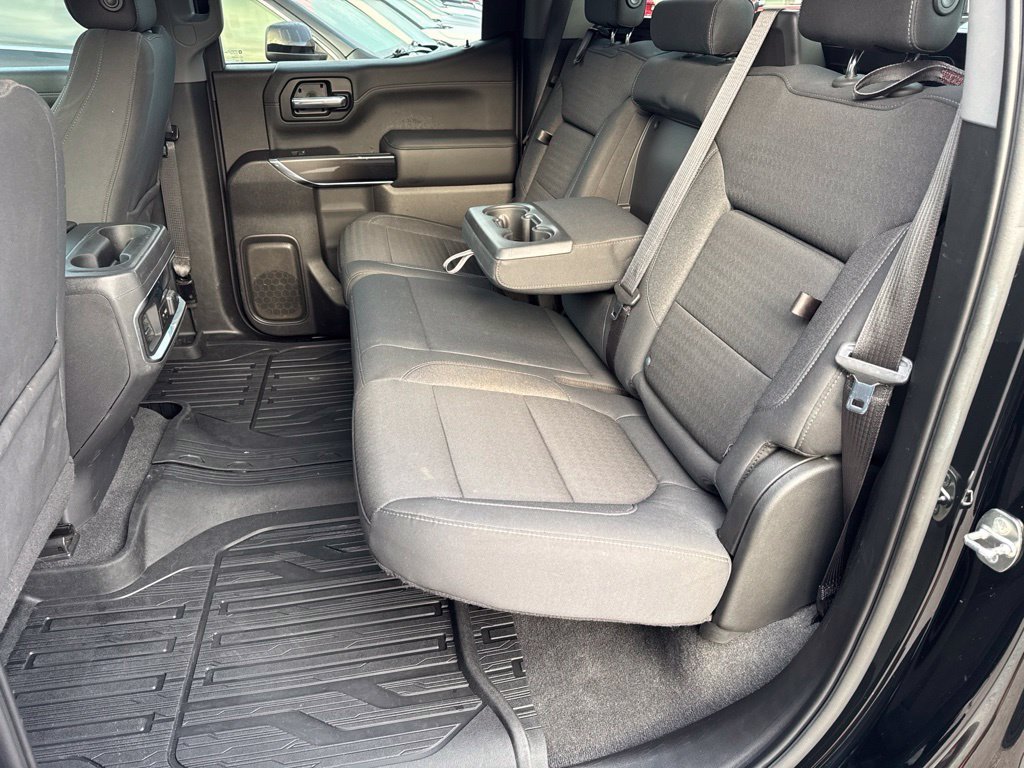 Used 2020 GMC Sierra 1500 Elevation w/ Elevation Value Package AWD/4WD image 6