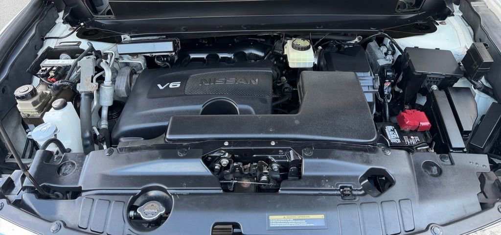 Used 2018 Nissan Pathfinder S AWD/4WD image 22