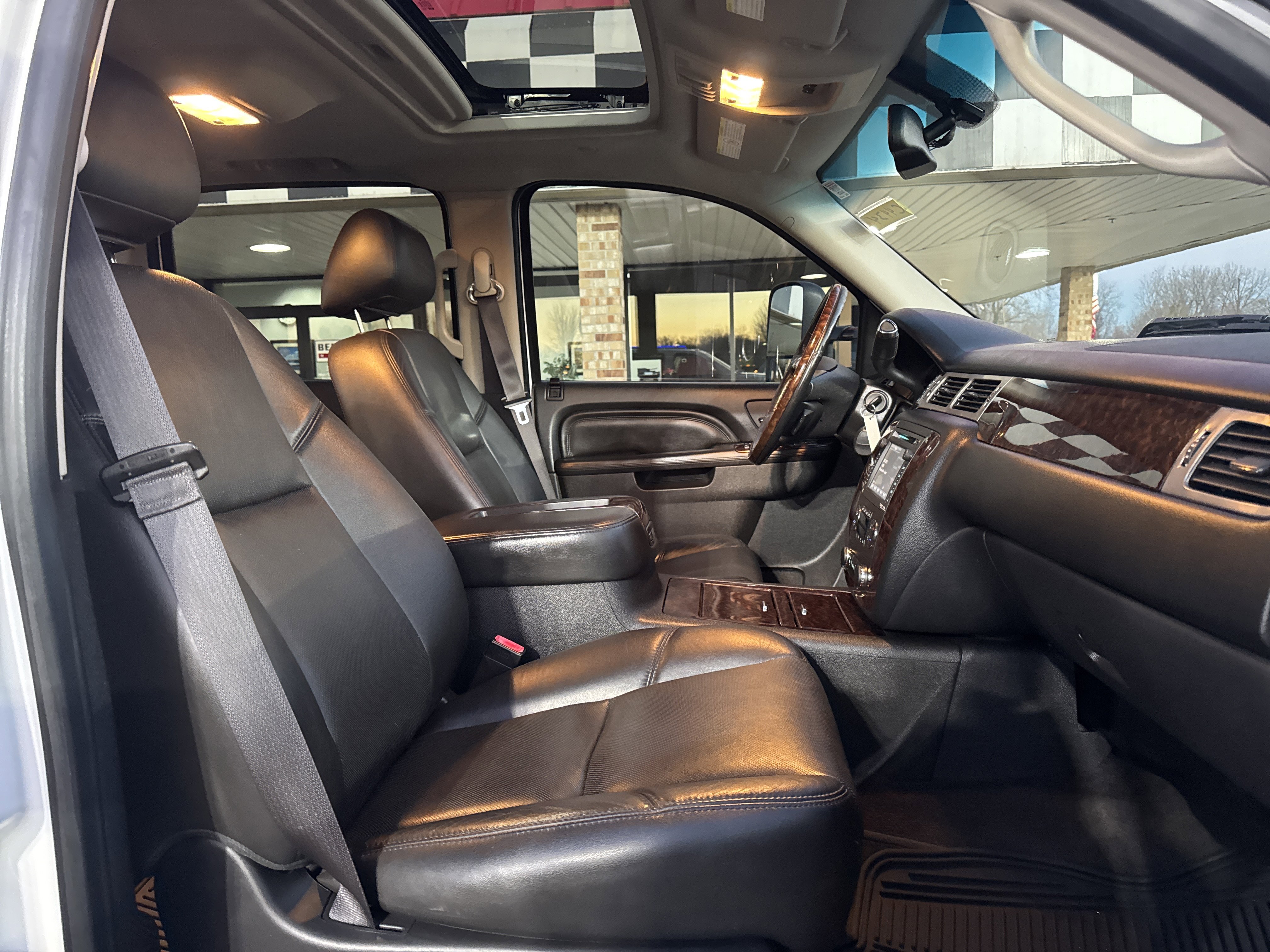 Used 2014 GMC Sierra 3500 Denali image 26