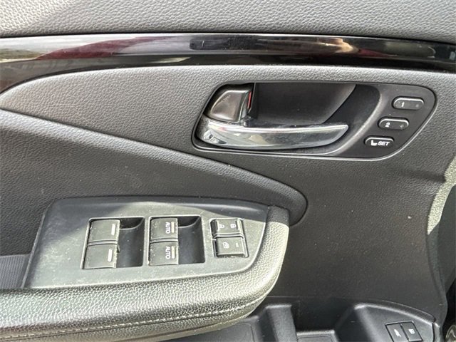 Used 2019 Honda Passport Elite image 13