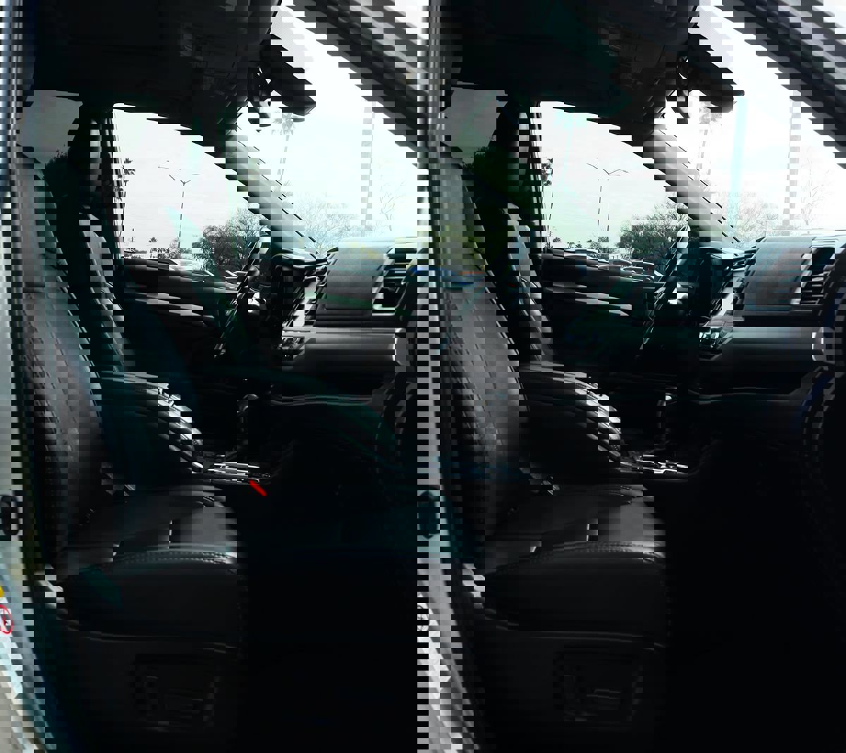 Used 2019 Toyota Highlander XLE image 31