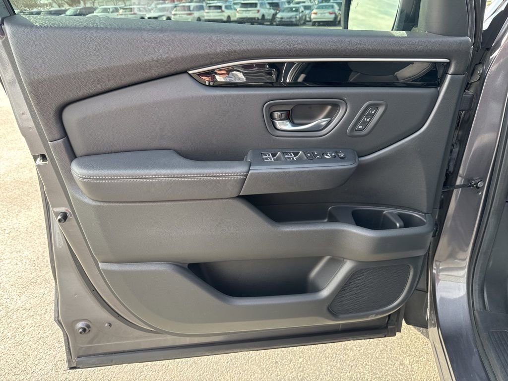 Certified 2023 Honda Pilot Touring image 33