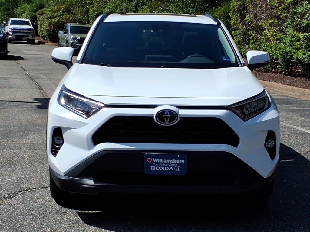 Used 2021 Toyota RAV4 XLE w/ Convenience Package AWD/4WD image 2