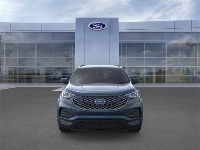 Used 2024 Ford Edge SE image 7