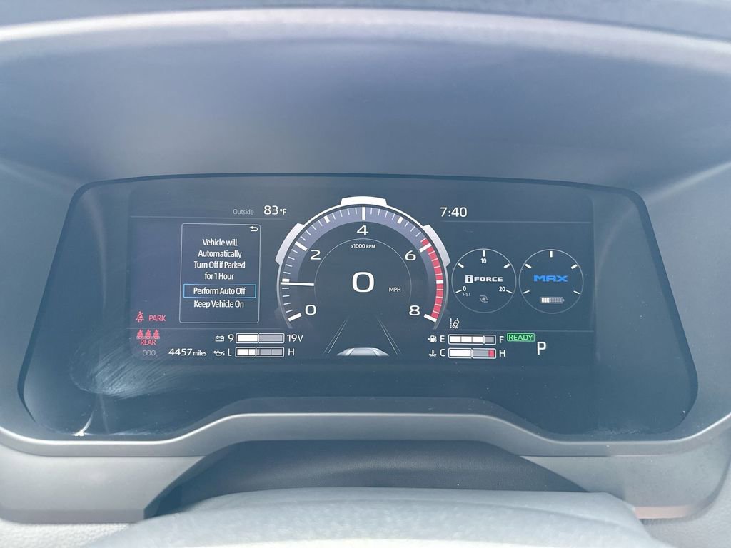 Used 2024 Toyota Tundra Limited AWD/4WD image 12