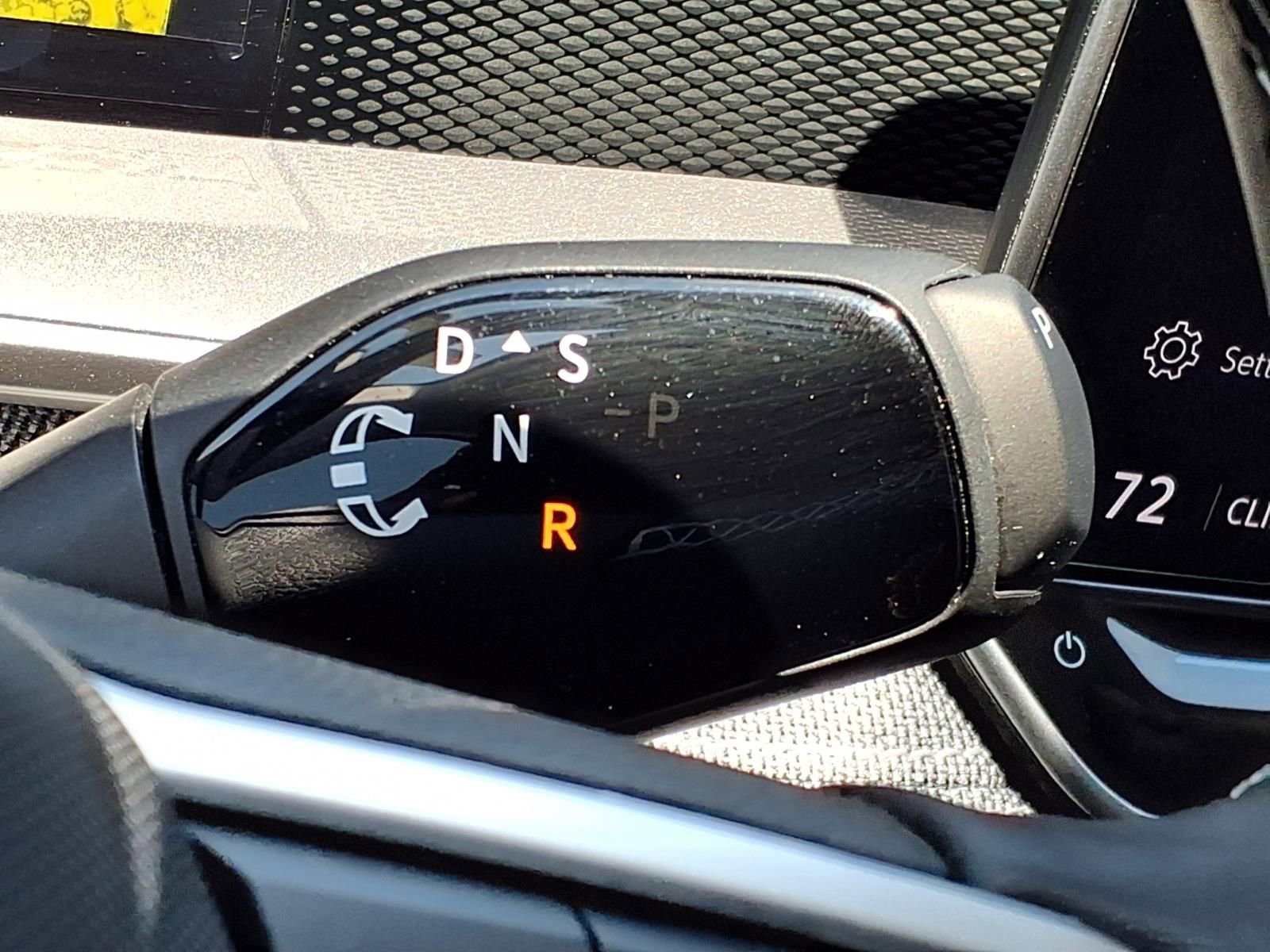 Certified 2025 Volkswagen Tiguan S FWD image 21