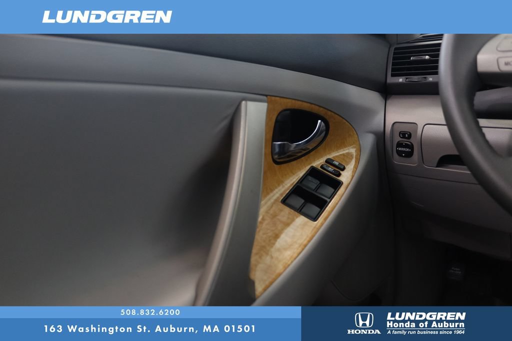 Used 2007 Toyota Camry XLE FWD image 26