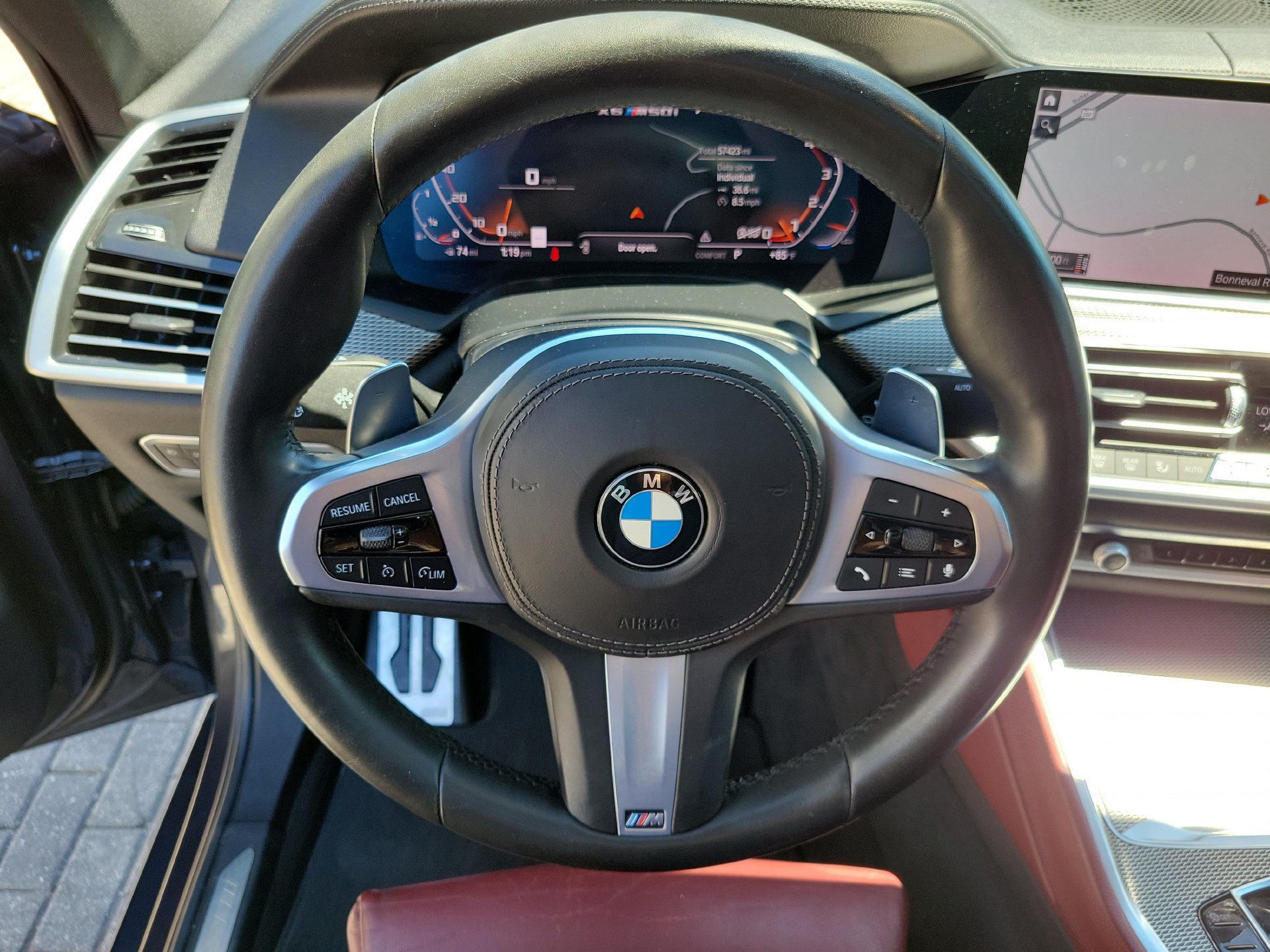 Used 2020 BMW X6 M50i AWD/4WD image 29