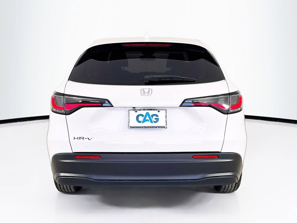 Used 2024 Honda HR-V LX image 8